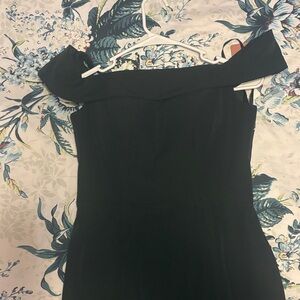 Chic Black One-Shoulder Dress